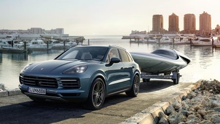 Porsche-Cayenne