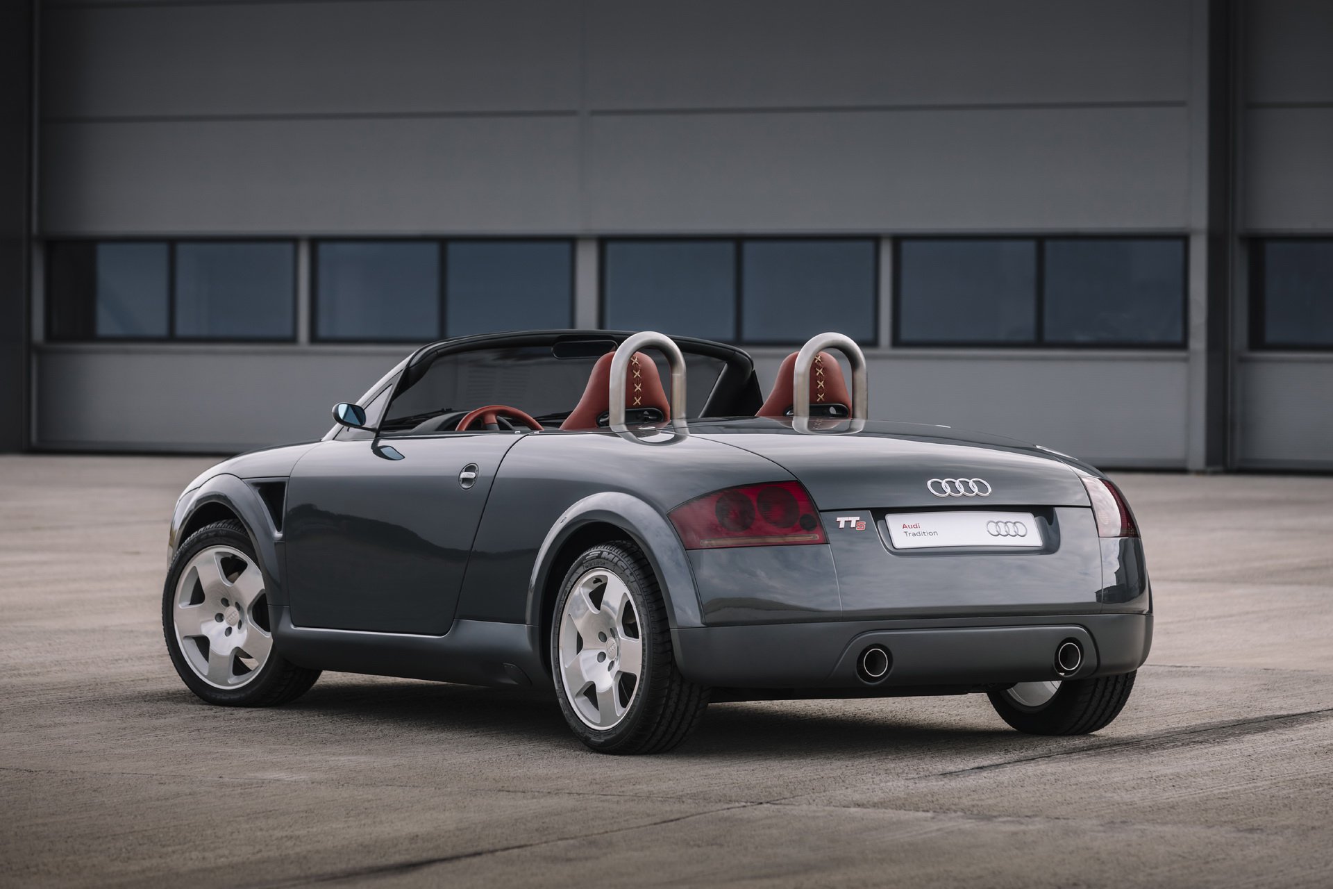 Audi-TT-รุ่น-20th-Anniversary-7