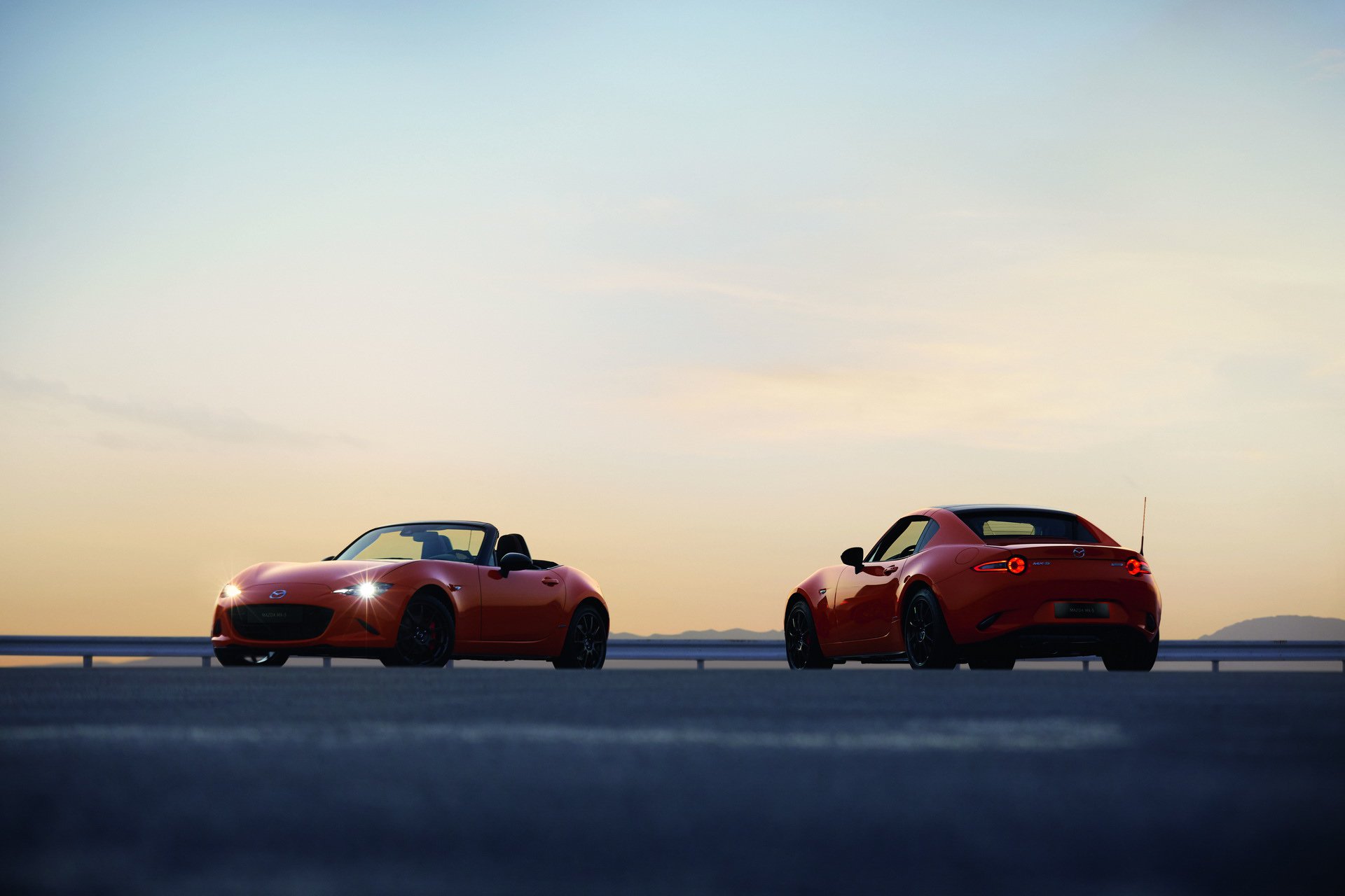 Mazda-MX-5-รุ่น-30th-Anniversary-5