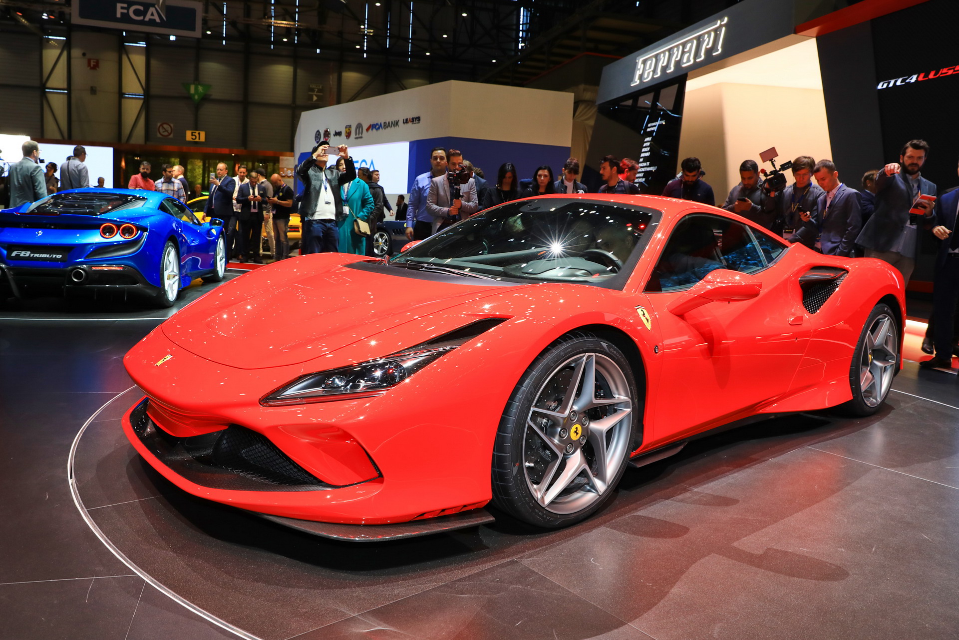 ราคา-Ferrari-F8-Tributo-3