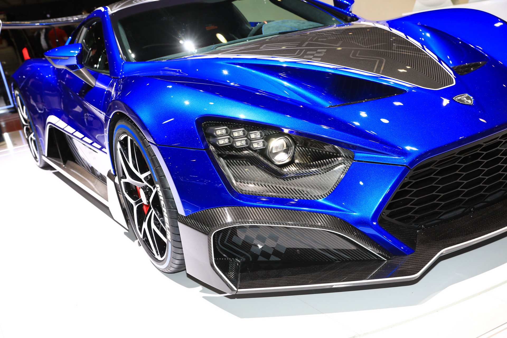 ราคา-Zenvo-TSR-S-9