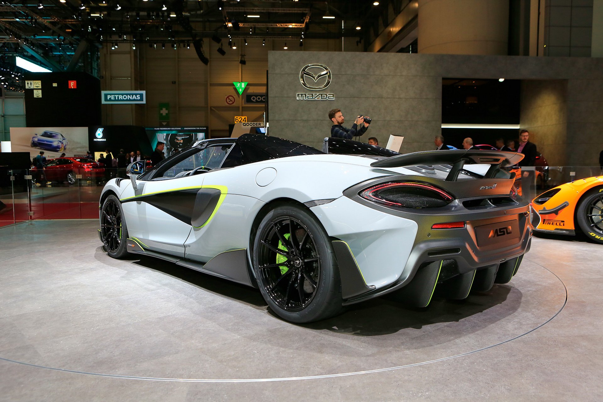 ราคา-McLaren-600LT-Spider-1