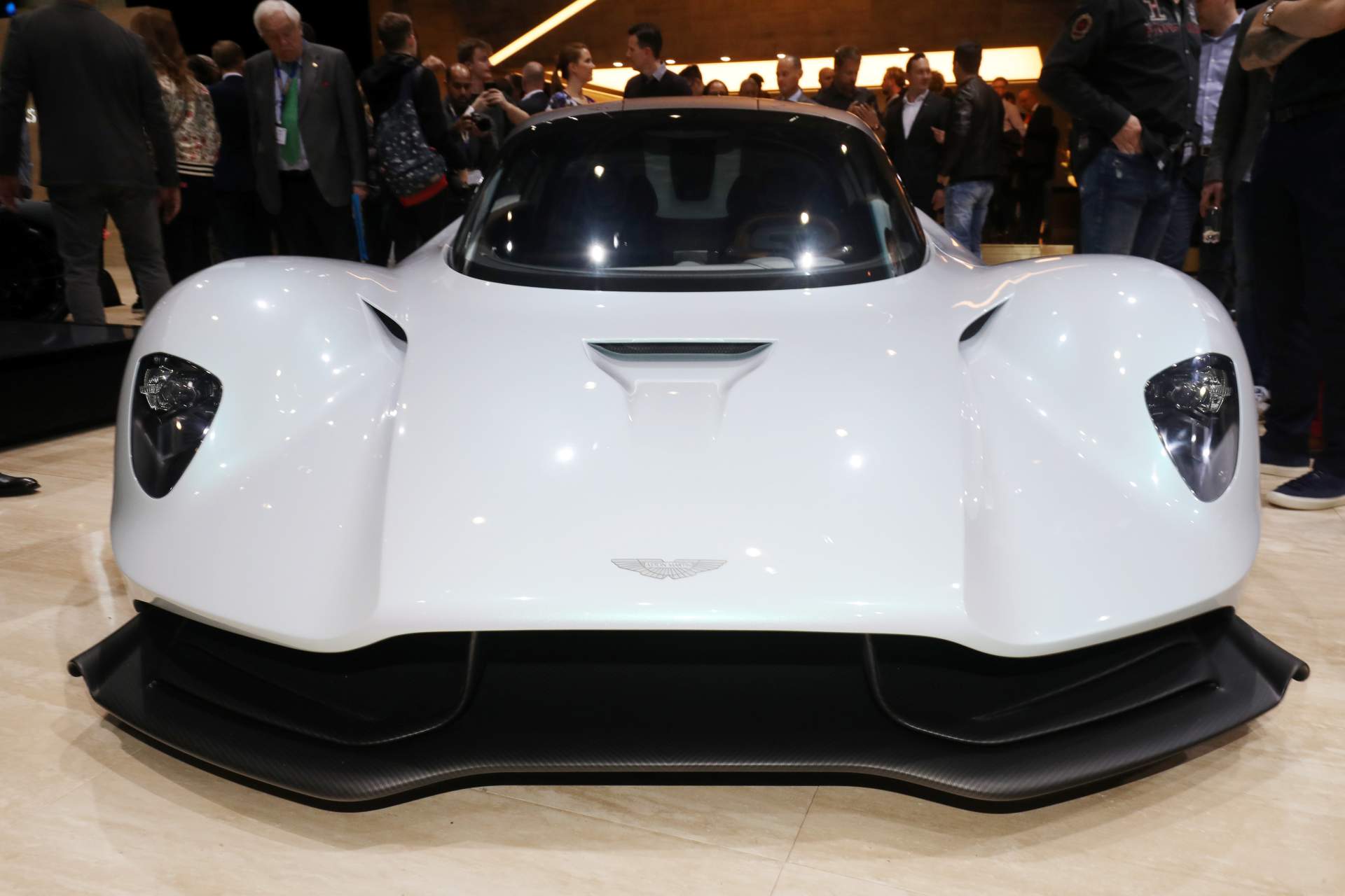 ราคา-Aston-Martin-AM-RB-003-1ราคา-Aston-Martin-AM-RB-003-1