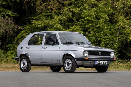 Volkswagen-Golf-2