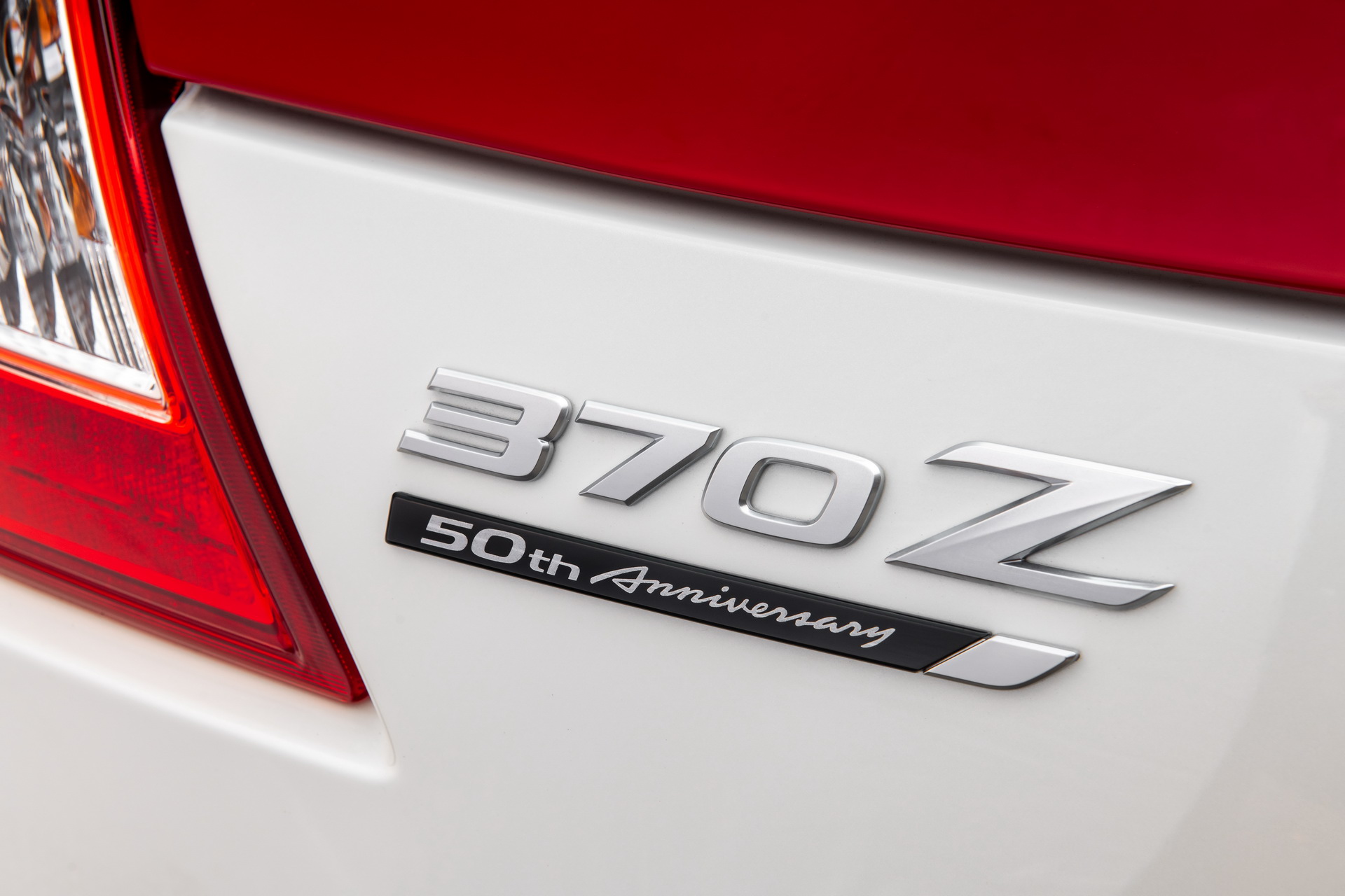 ราคา-Nissan-370Z-รุ่น-50th-Anniversary-Edition-3