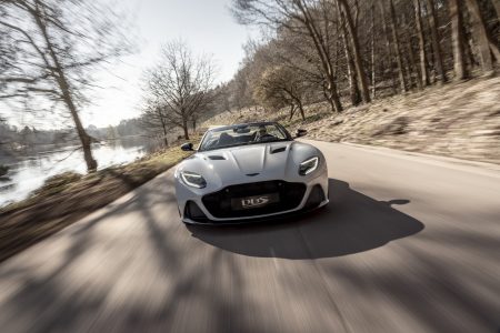 Aston-Martin-DBS-Superleggera-Volante-11