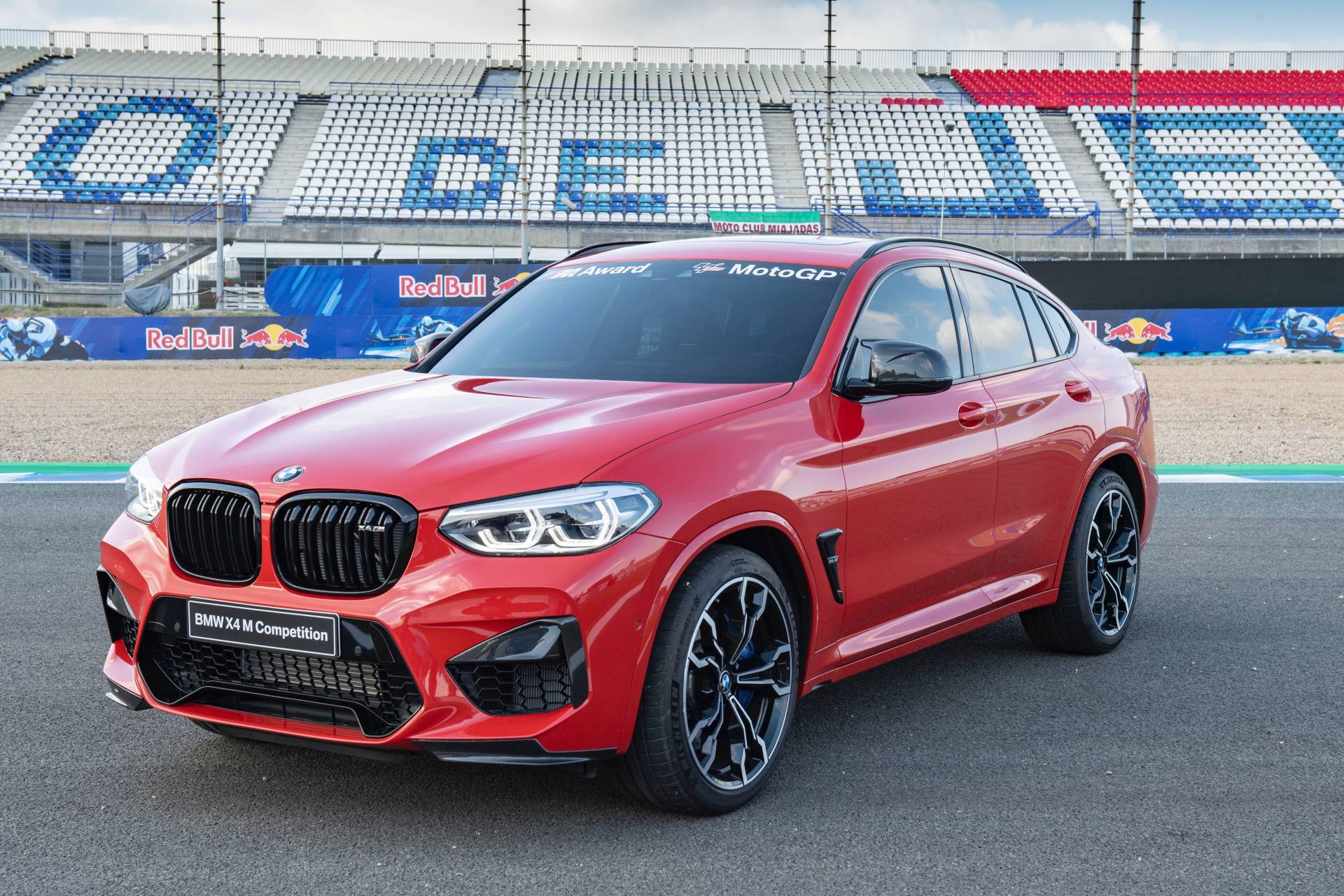 BMW-X4-M-Competition-รุ่นใหม่-6