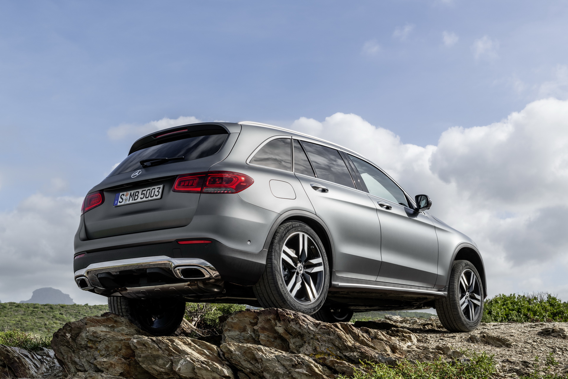 ราคา-Mercedes-Benz-GLC-2020-2