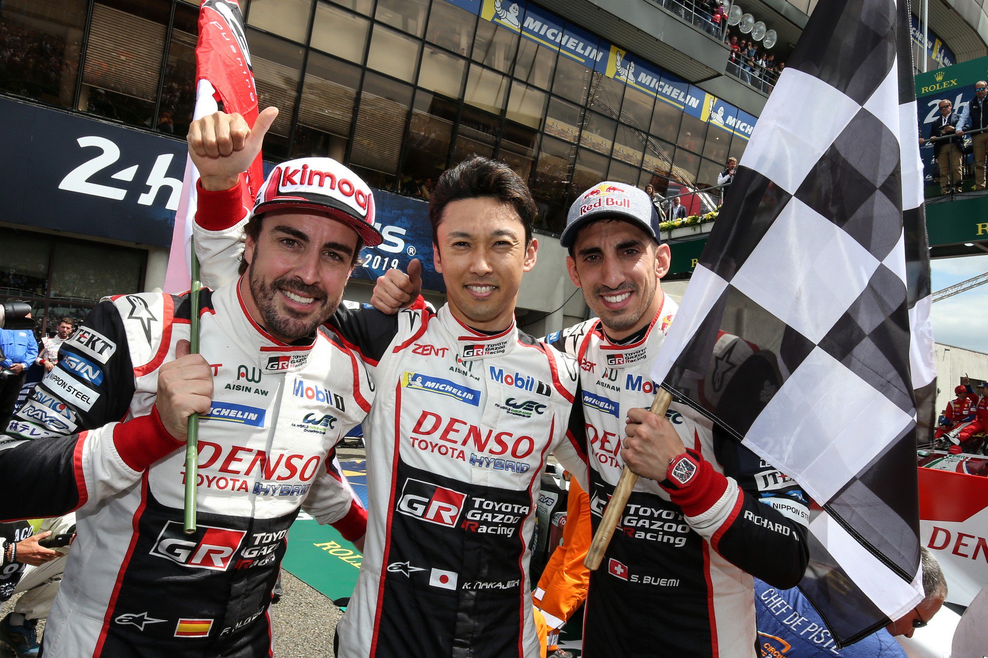 Toyota-คว้าแชมป์-Le-Mans-1