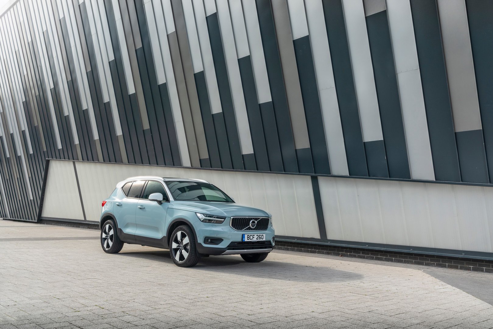 Volvo-XC40-2020-ราคา-2