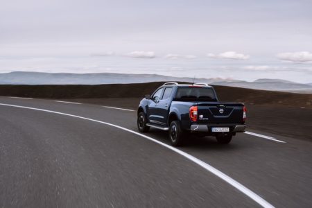 Nissan-Navara-2019-8