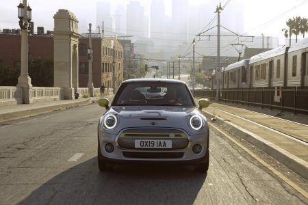 MINI-Cooper-SE-2019-5