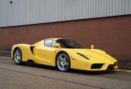 Ferrari-Enzo-12