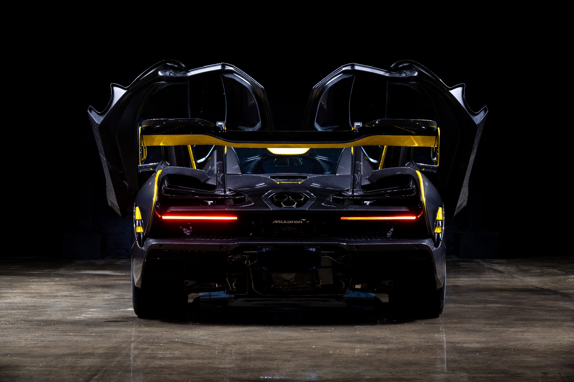 McLaren-Senna-ราคา-7