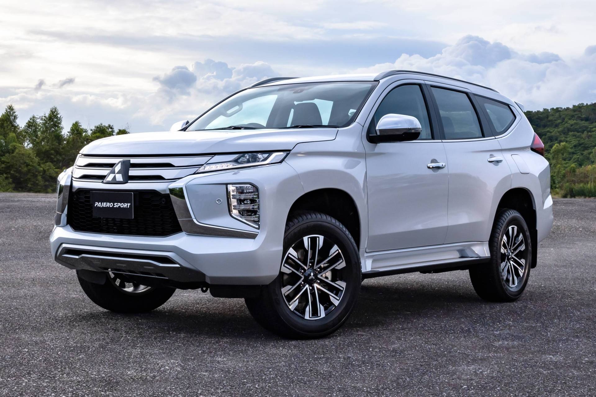 สเปค และราคา Mitsubishi Pajero Sport 2019 Thai Car Lover