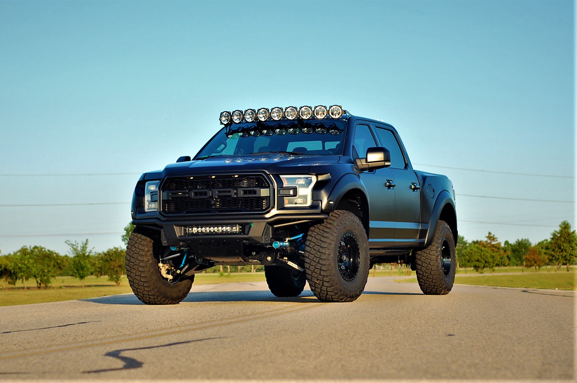 Ford-F-150-Raptor-ราคา-3