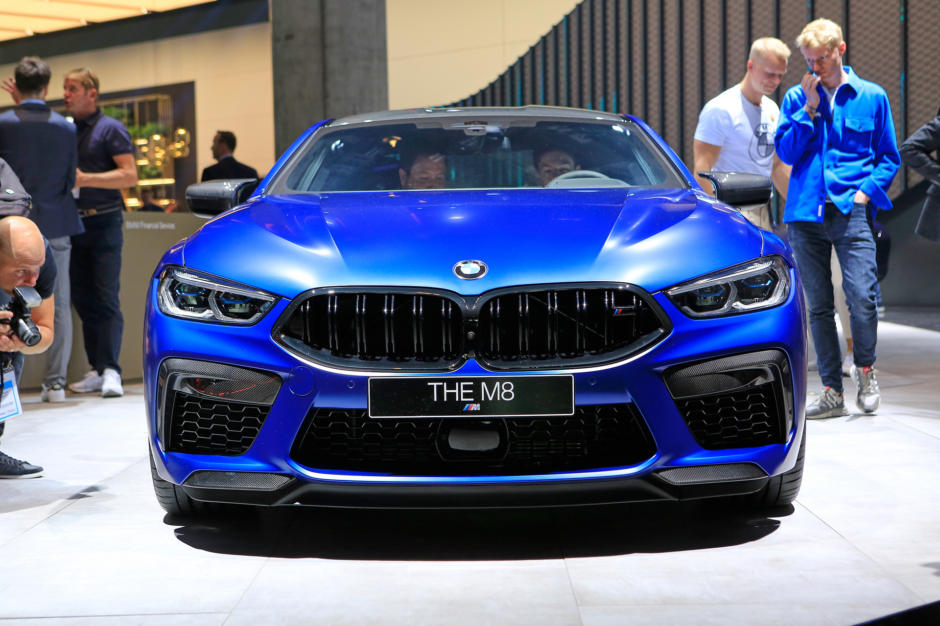 BMW-M8-Competition-ราคา-7