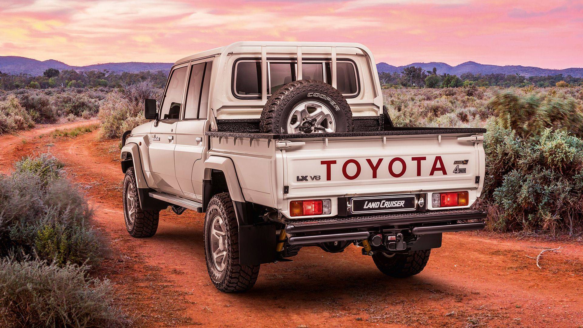 Toyota-Land-Cruiser-รุ่น-Namib-7