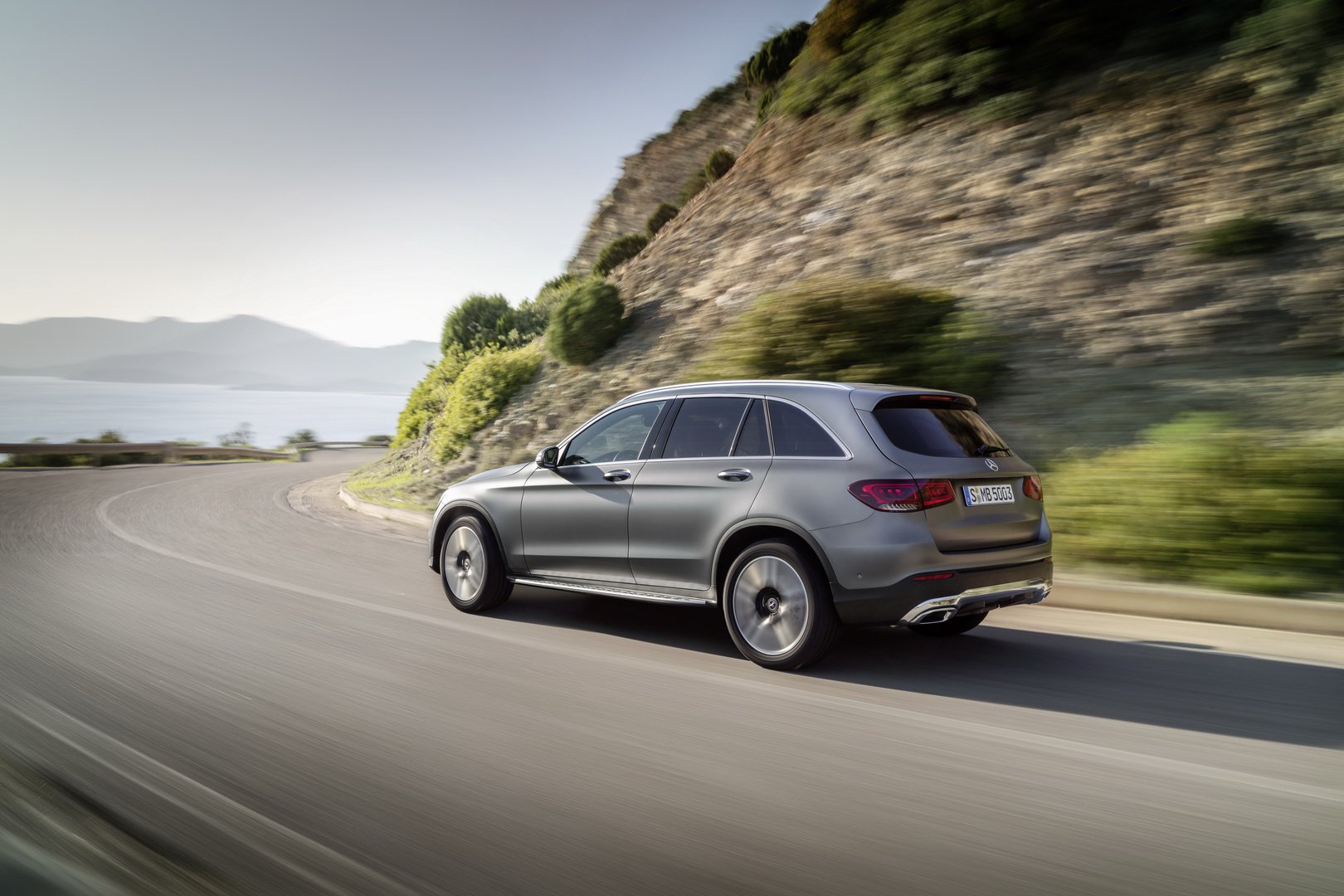 Mercedes-Benz-GLC-2020-ราคา-12