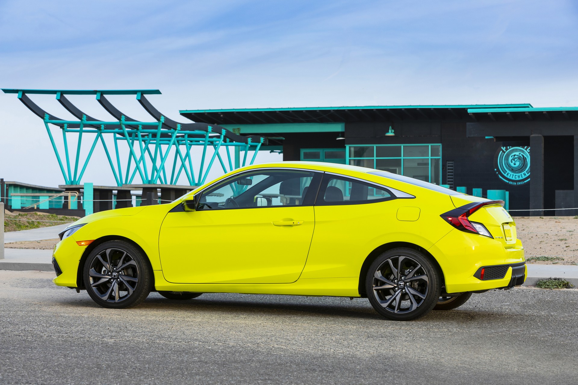 Honda-Civic-2020-รุ่น-Coupe-2