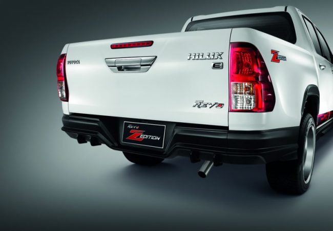 บั้นท้าย Toyota Hilux Revo แพ็คเกจชุดแต่งพิเศษ