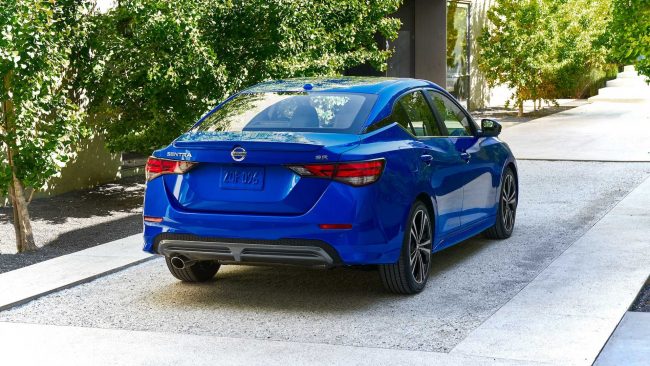 Rear-2020-nissan-sentra