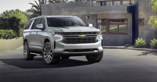 2021-Chevrolet-Suburban-009