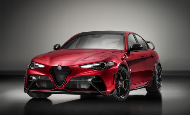 Alfa-Romeo-Giulia-GTA