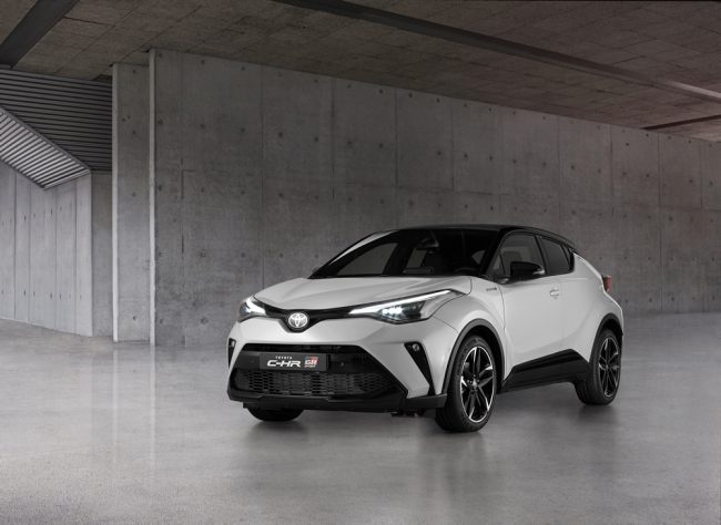 พบกับ!! Toyota C-HR GR SPORT 2021 สีพิเศษ เครื่องเสียงกระหึ่ม