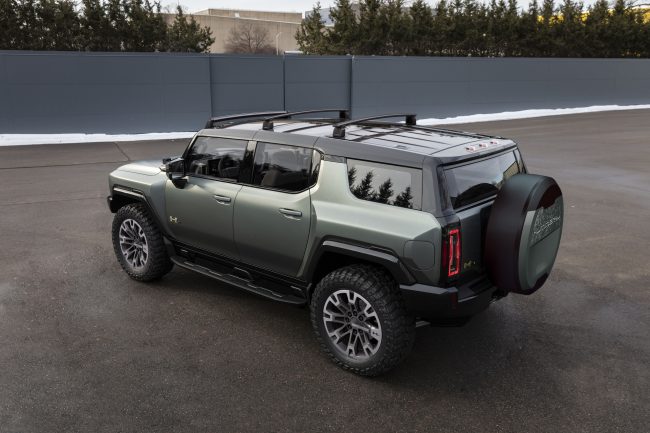 2024-GMC-Hummer-SUV