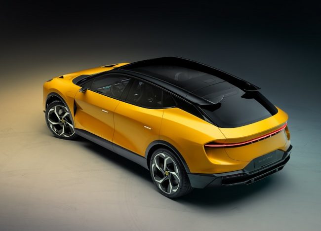 Lotus Eletre รถ Hyper-SUV 