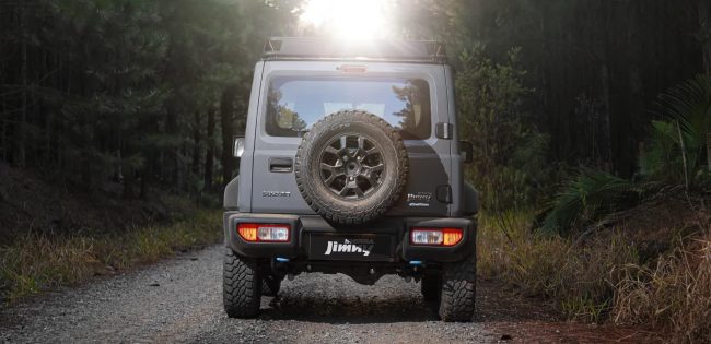 การจัดจำหน่าย Suzuki Jimny Sierra 4Sport