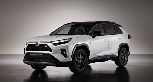 Toyota-RAV4-GR-SPORT-2022-Hybrid