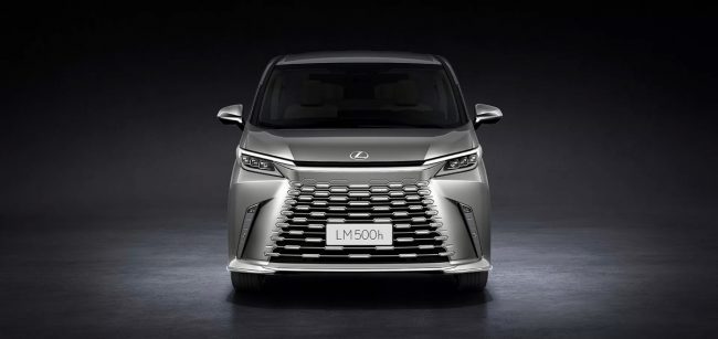 Lexus LM 2024